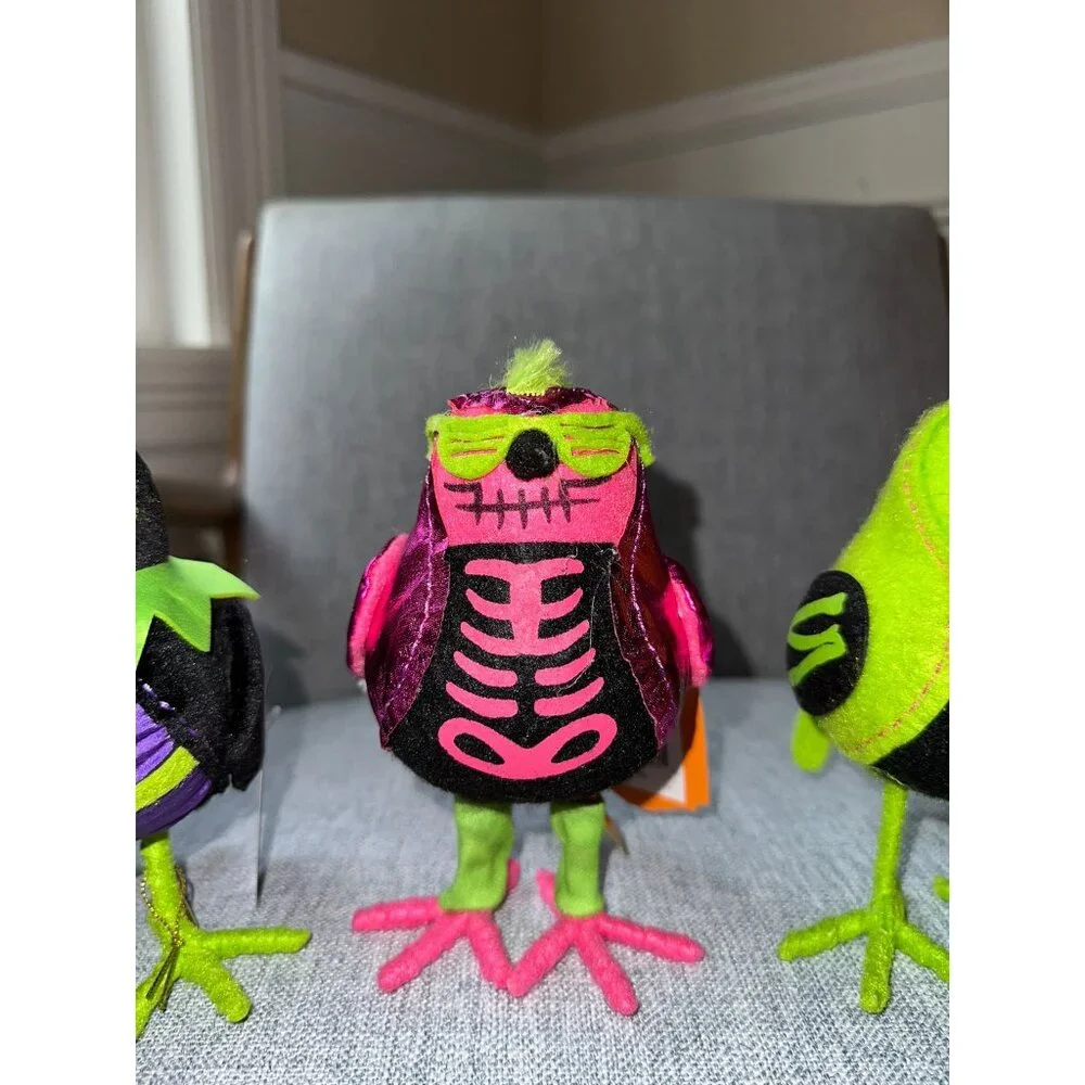 Target Halloween Feathery Friends Set of 4 X Ray Glitters Spellma Skitters NEW